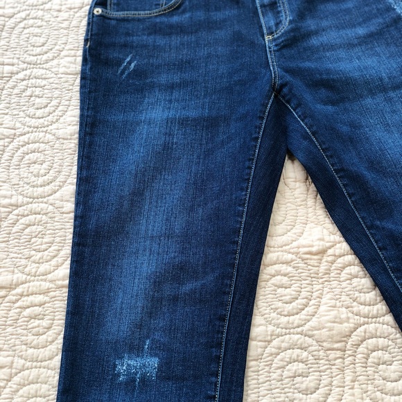 Donated - Massimo Dutti Women’s jeans in size US 6. - Picture 3 of 7